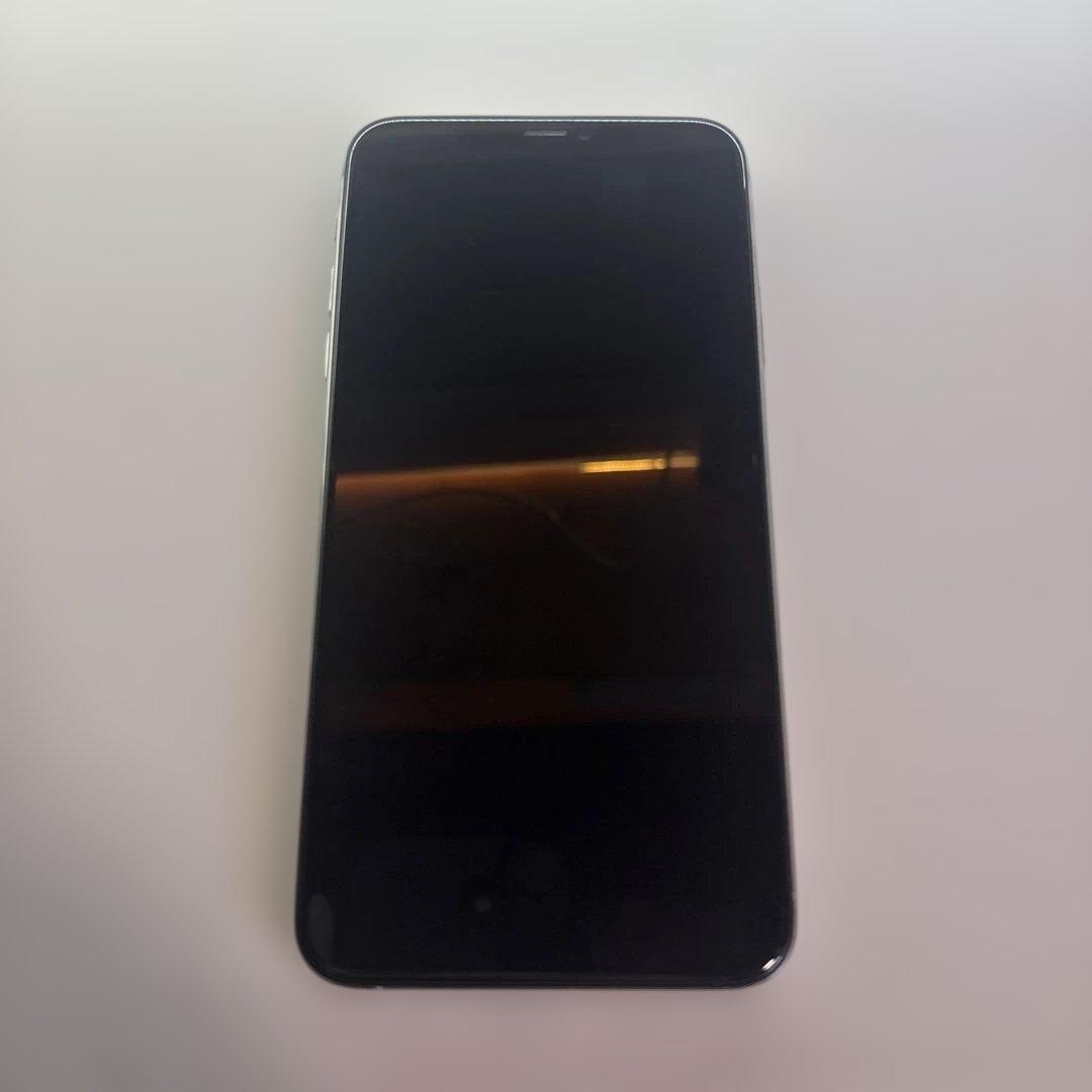 【美品】iPhone11 ProMax/シルバー/256GB/本体/SIMフリー