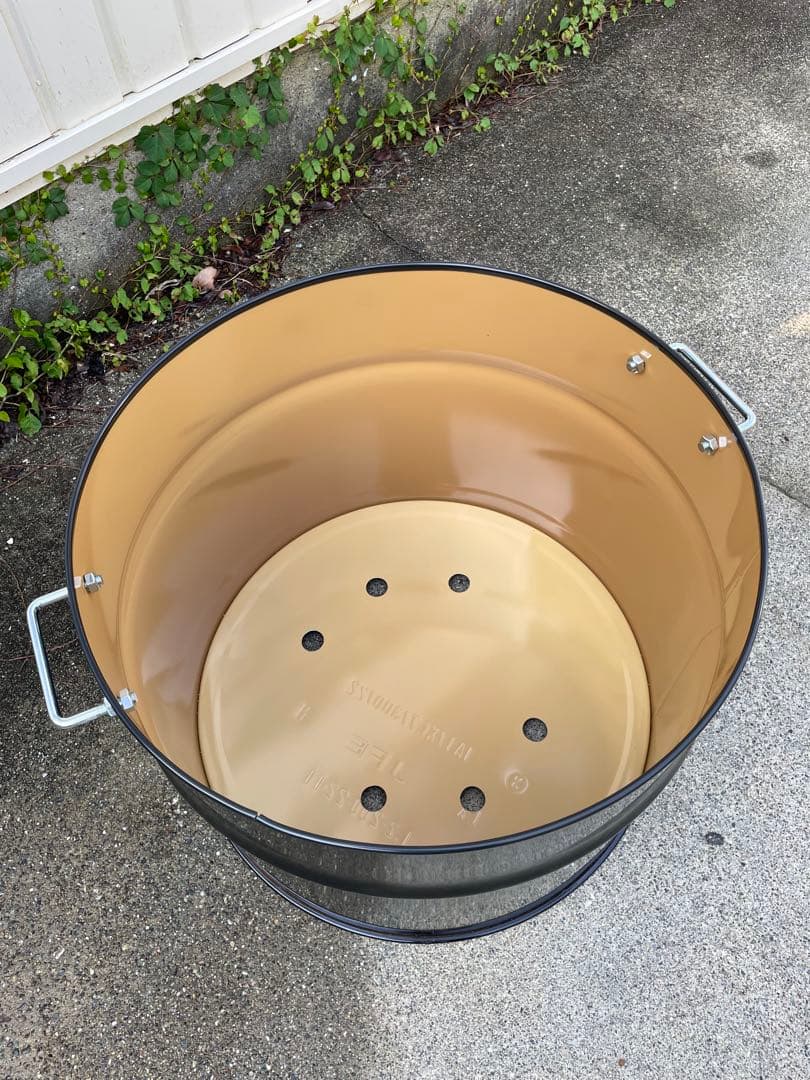 ☺︎にこちゃん☺︎ ドラム缶 半切り プランター