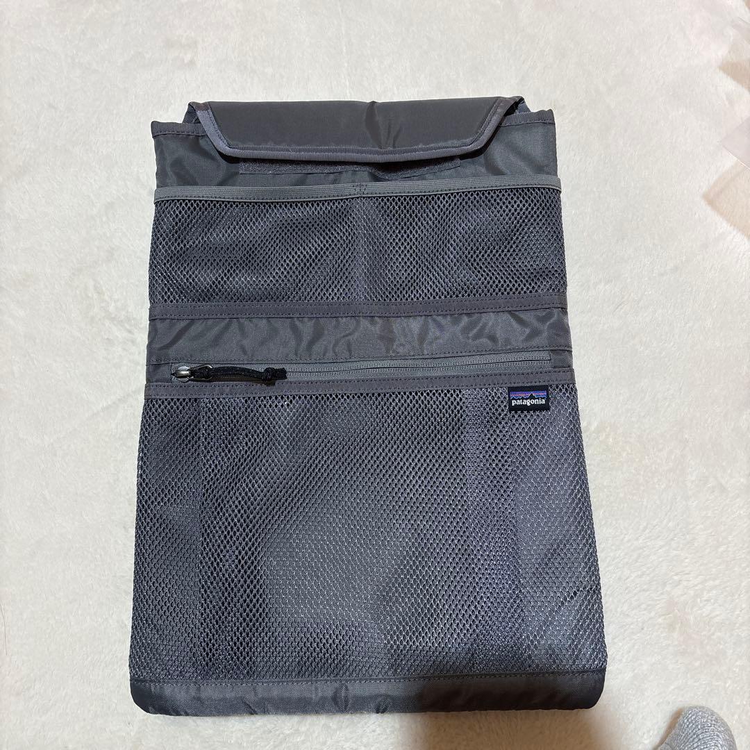 Patagonia レフュジオ・デイパック 30L ブラック