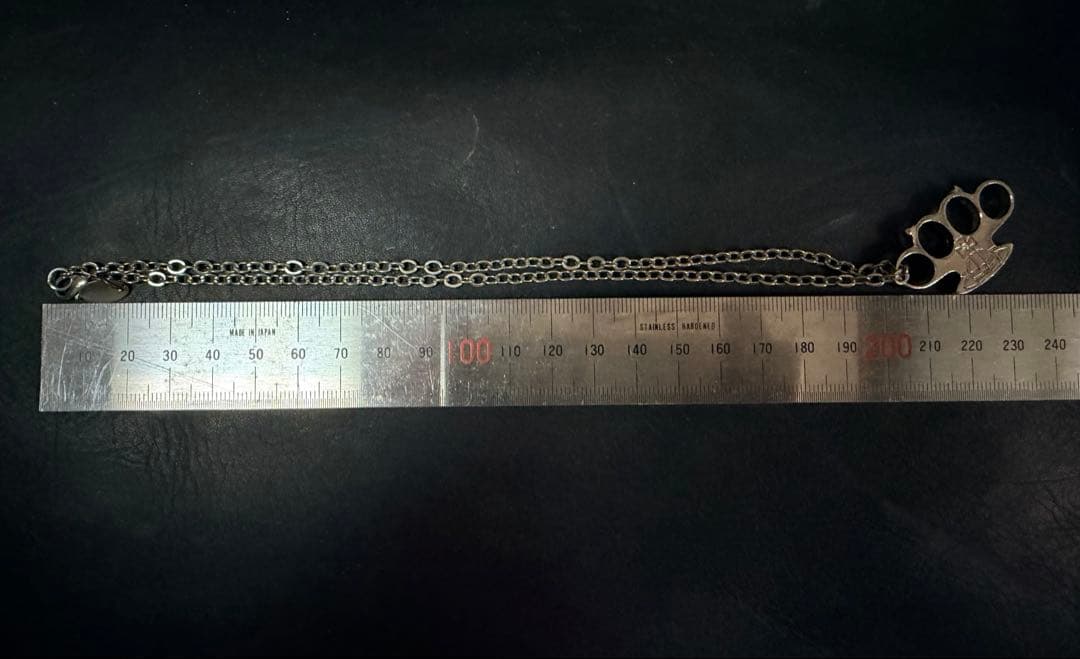 Vivienne Westwood ナックルオーブ ネックレス シルバー