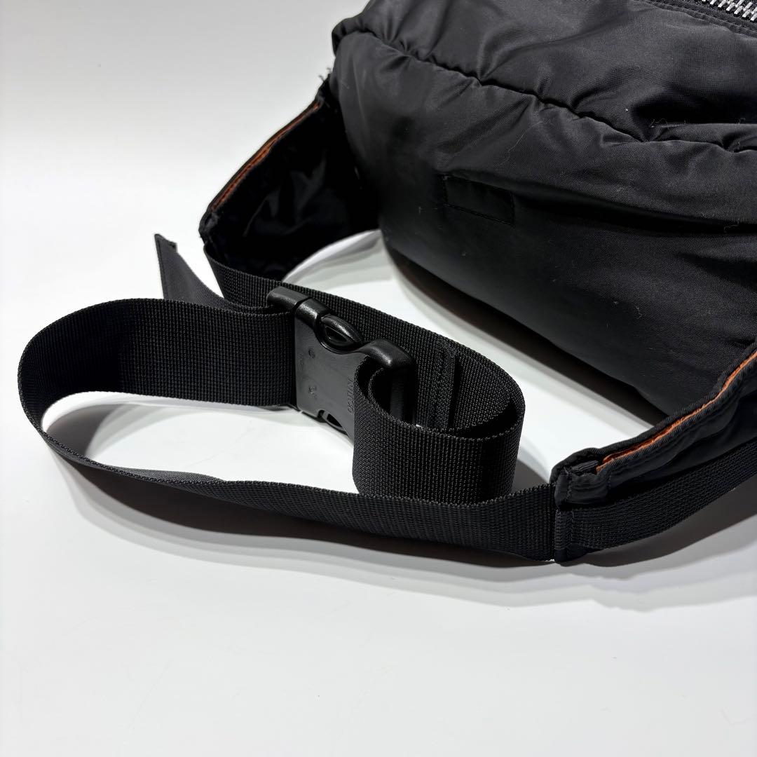 美品 PORTER ポーター タンカー ウエストバッグ ボディバッグ ブラック