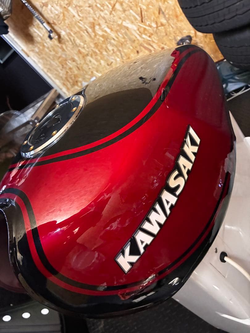 ゼファー400 タンク火の玉外装【新品】