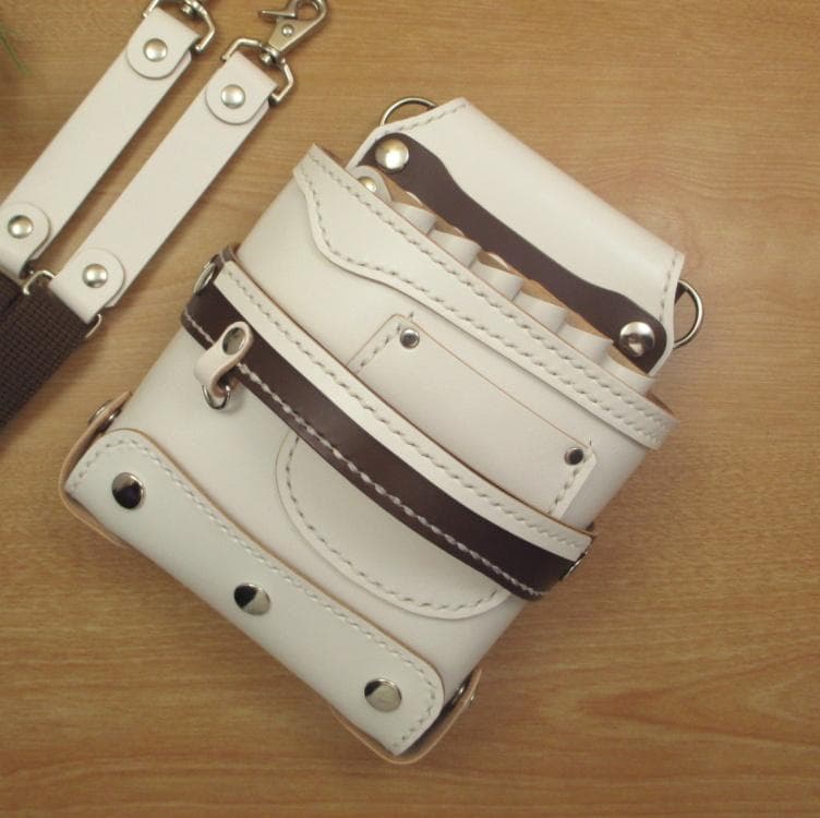 ホワイト＆ブラウン　６丁差し　本革シザーケース　SCA-118/CWA