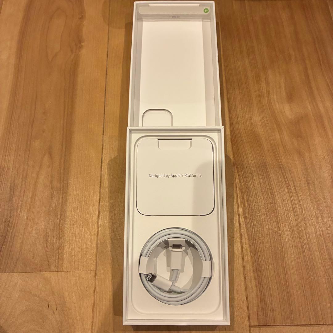 Apple iPhone 14 ホワイト 本体　256GB