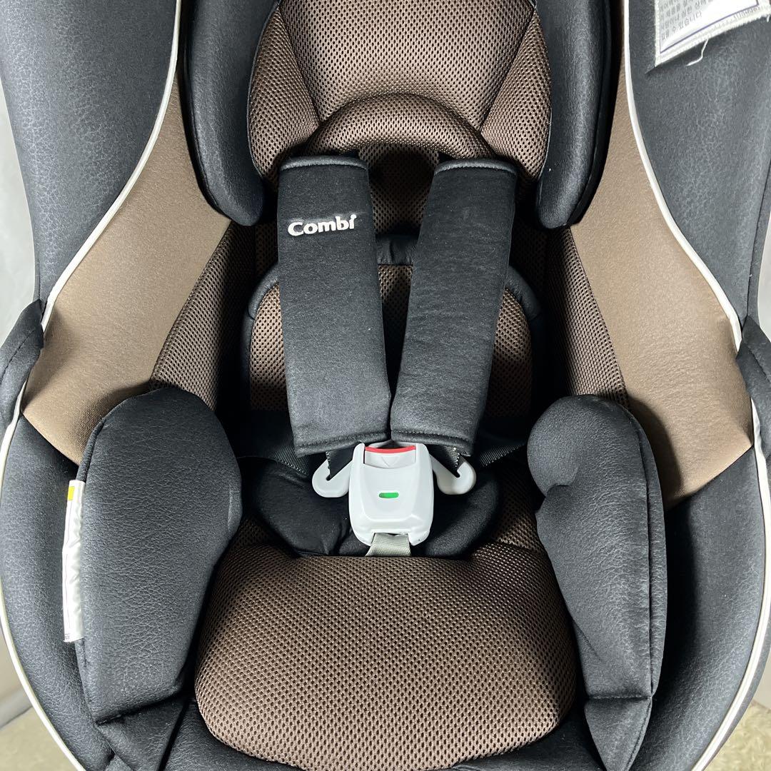 Combi コンビ ゼウスターンユーロ 回転式チャイルドシート 新生児〜ブラック
