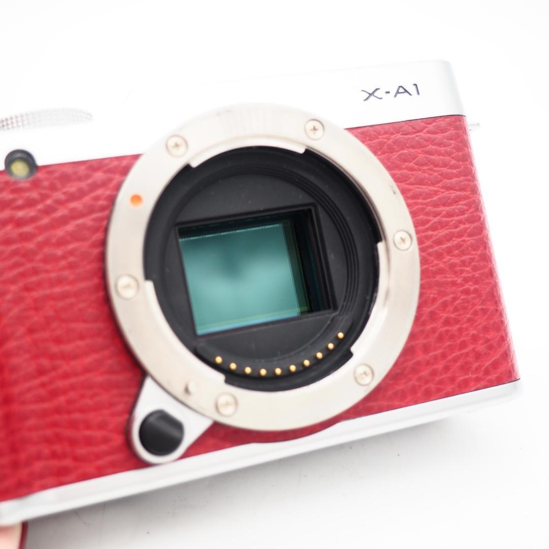 FUJIFILM X-A1 ボディ レッド フジフィルム