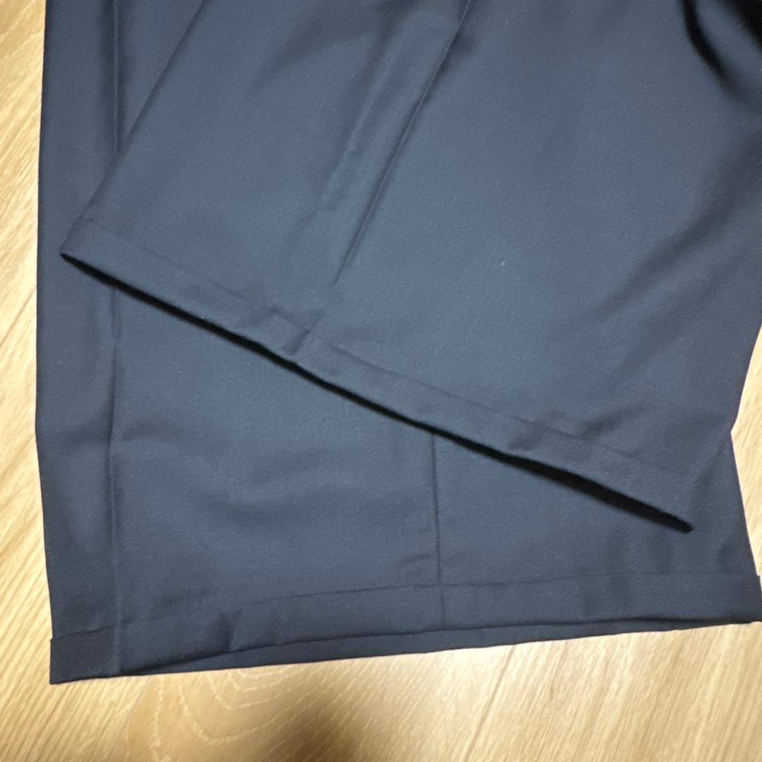 COS プリーツウールワイドレッグパンツ ブラック　52