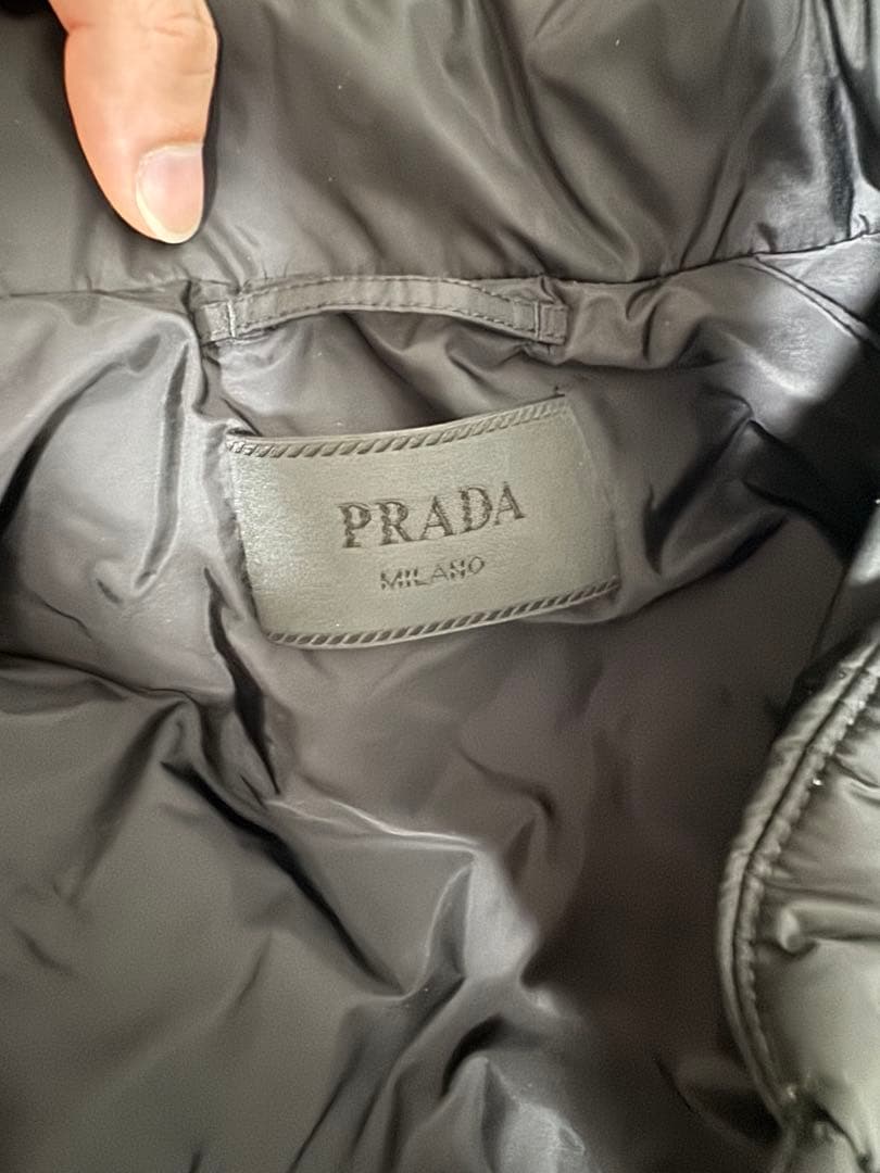 【極美品】PRADA ブラック キルティング ダウンジャケットブラックプラダ50