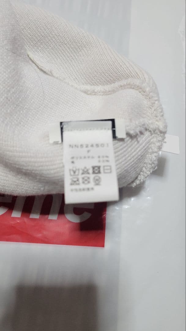 マ*サ様 Supreme×THE NORTH FACE ビーニーホワイト