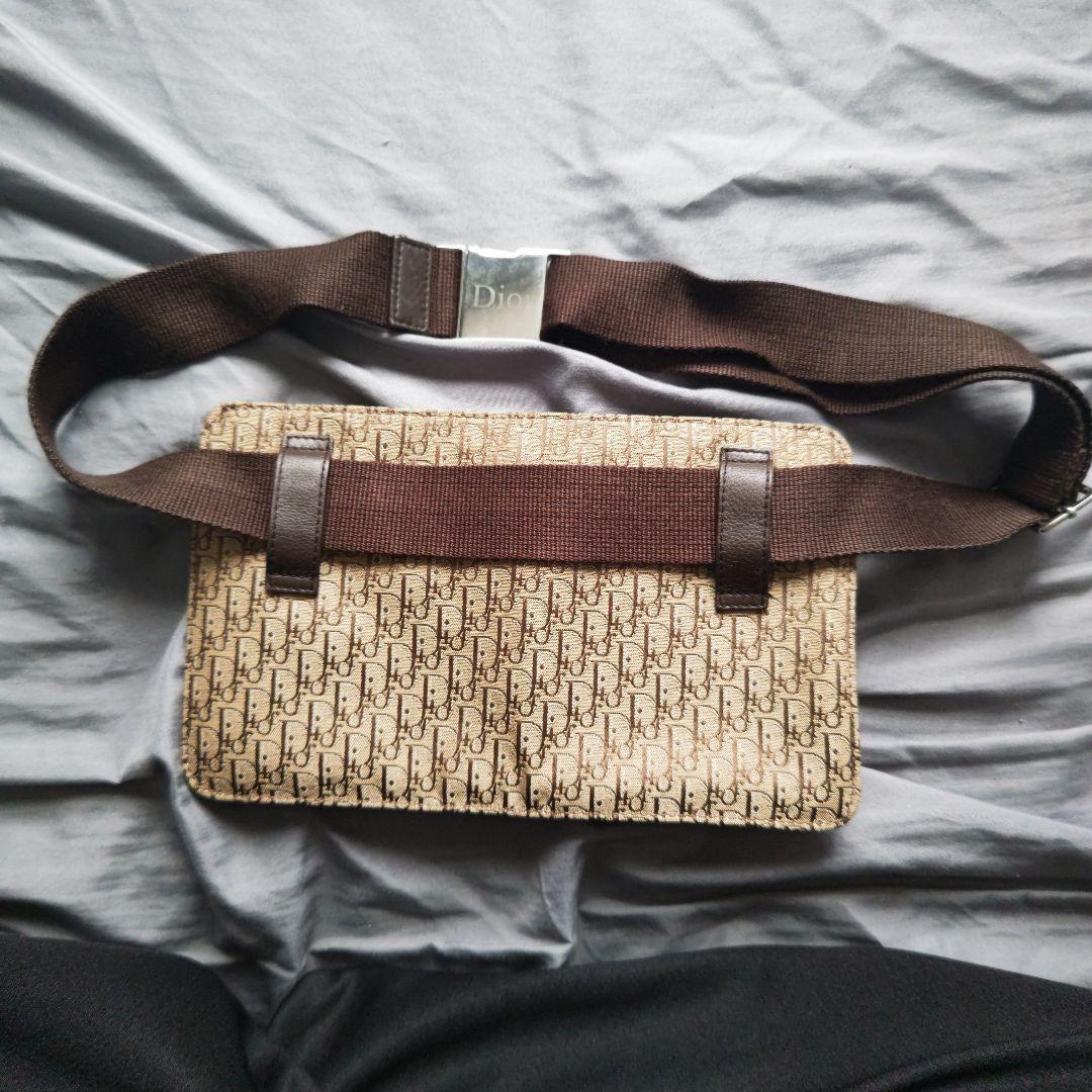 Dior モノグラムショルダーバッグ男女兼用