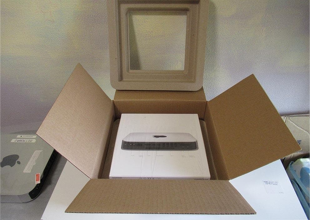 Macデスクトップ Mac mini 2014/Corei7/16GB/SATA1TB