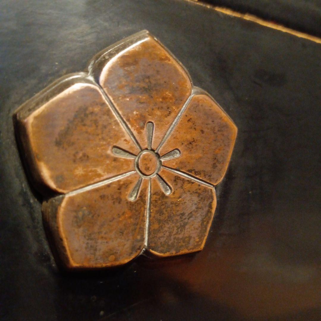 渋い箪笥です。