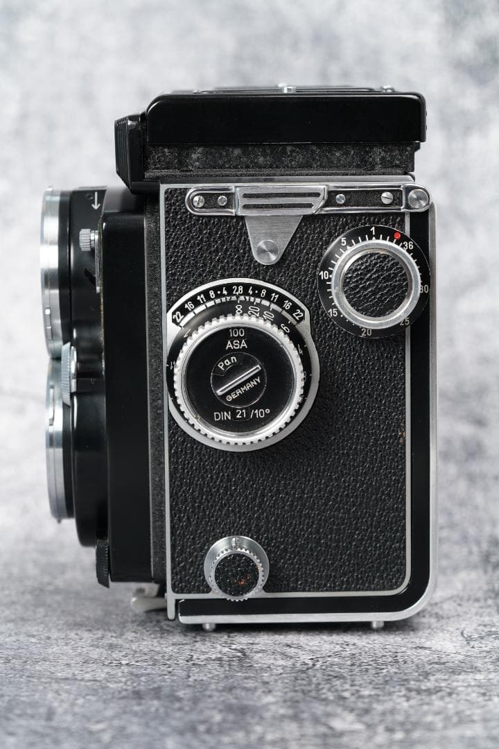 ローライフレックス2.8C　プラナー80㎜f2.8 オーバーホール済