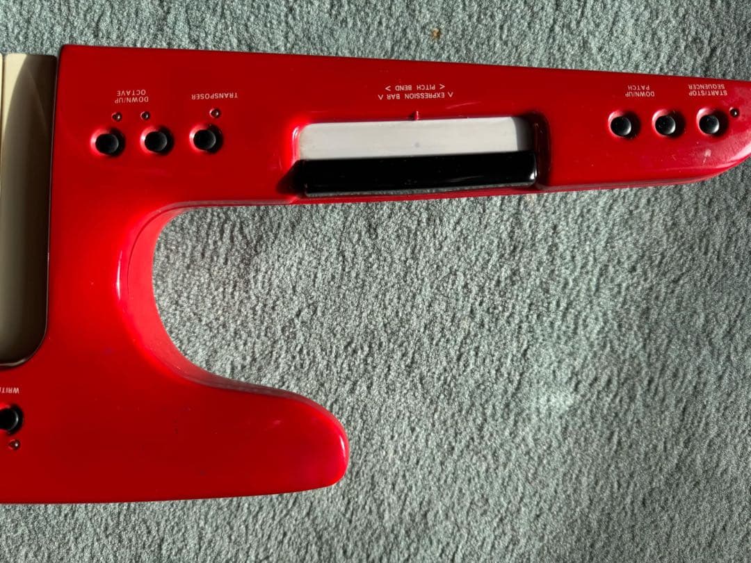 Roland AX-1 シンセサイザー　中古品ジャンク品質