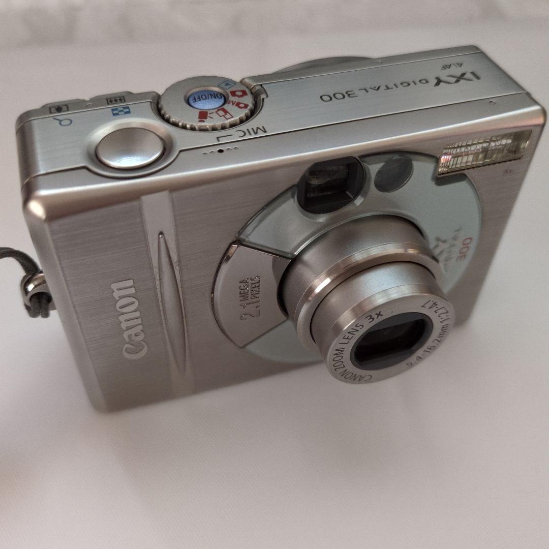 オールドコンデジ　canon　キャノン　IXY300　デジカメ　ジャンク