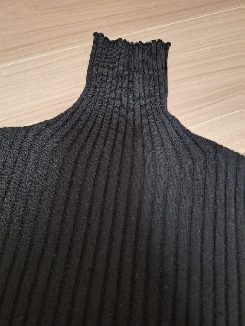 アニュアンス　カシミヤ100シアータートルネックプルオーバー