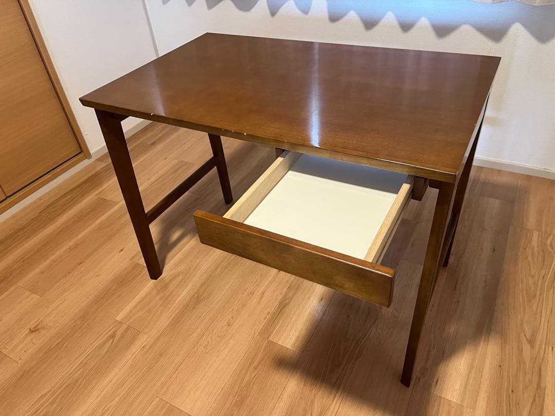 【レンガ様】カリモク60 デスク