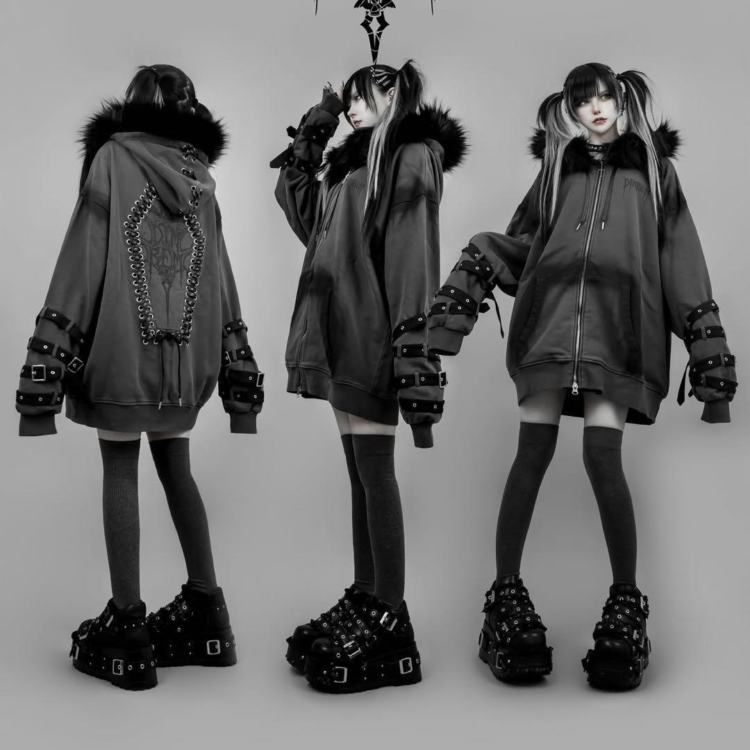 ♡ DimMoire×REFLEM 超ハトメファーフードパーカー Gray