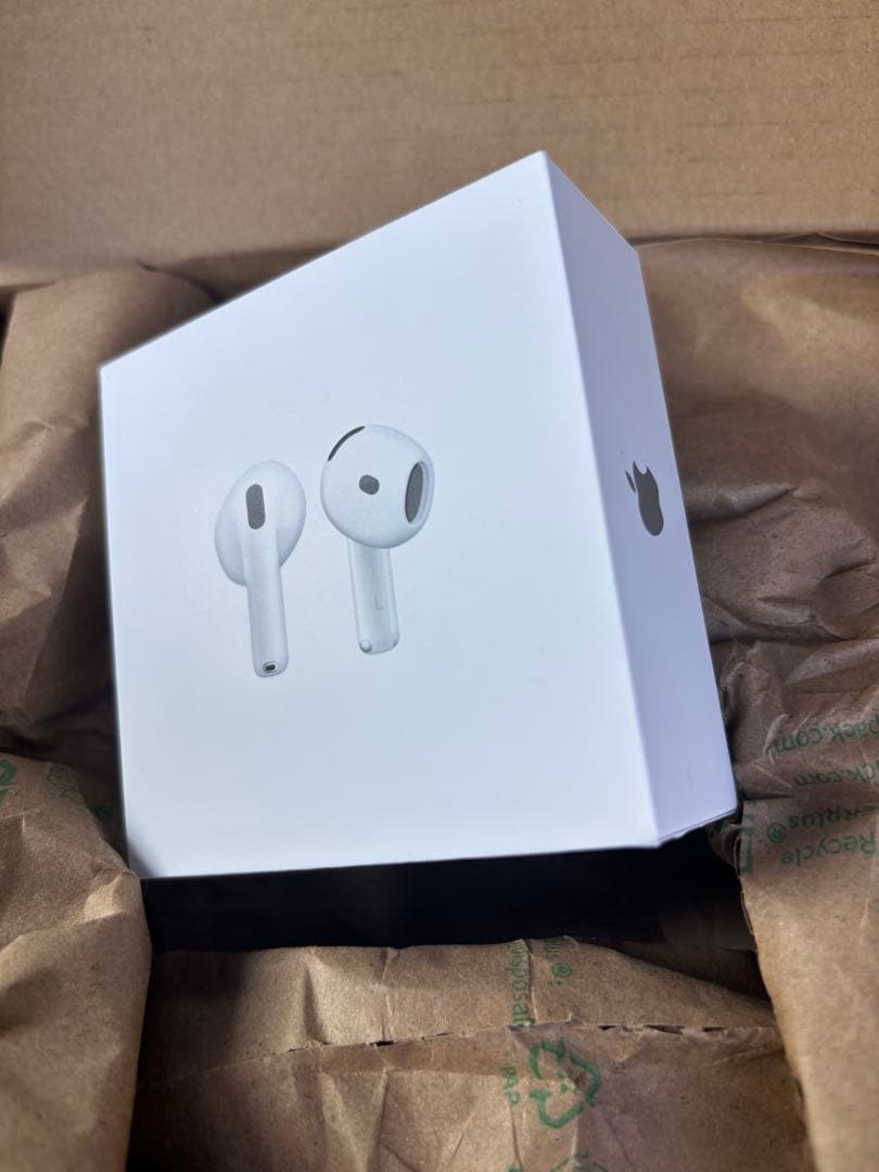 新品未開封 AirPods 4