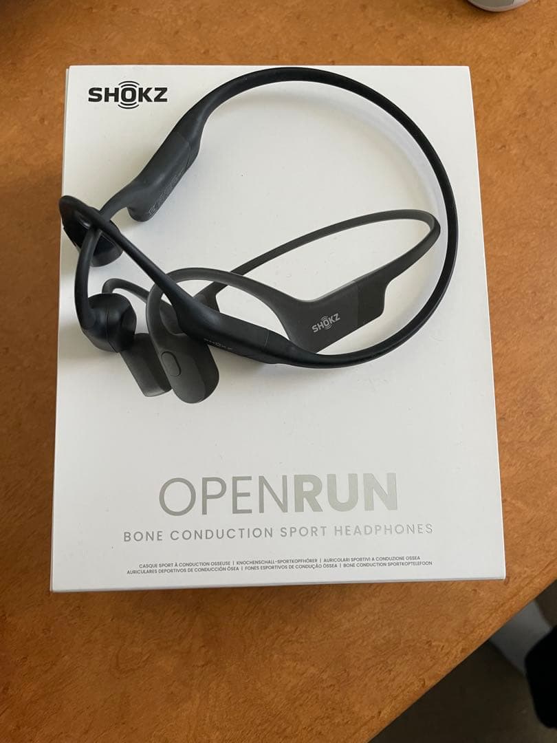 SHOKZ OPENRUN 骨伝導イヤホン