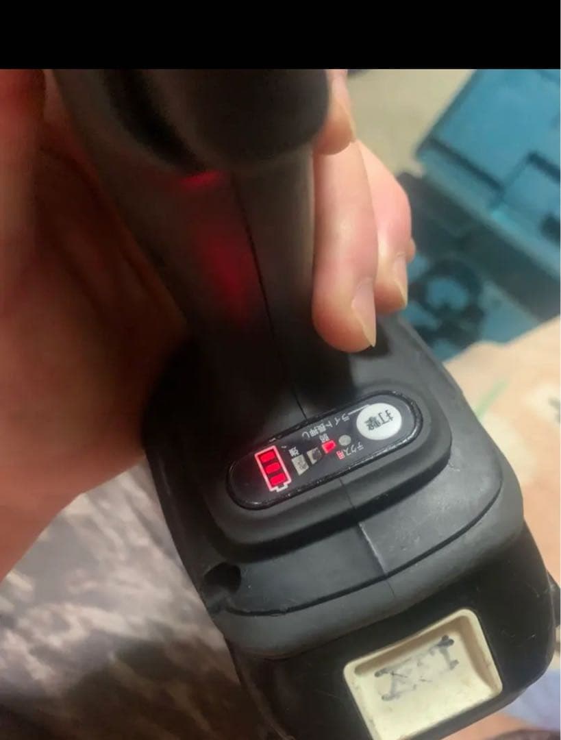 インパクトドライバー