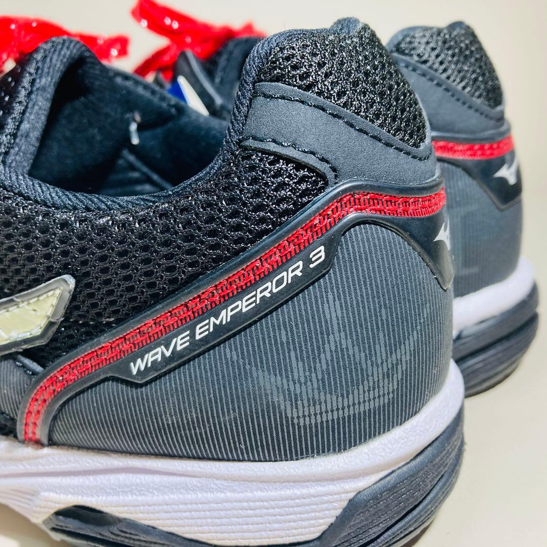 とおる 新品未使用ダMIZUNOミズノ ウェーブエンペラー3 26.0cm