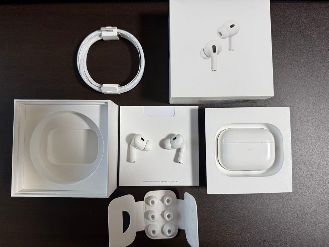 AirPods Pro 2 MagSafe充電ケースUSB-C MTJV3J/A