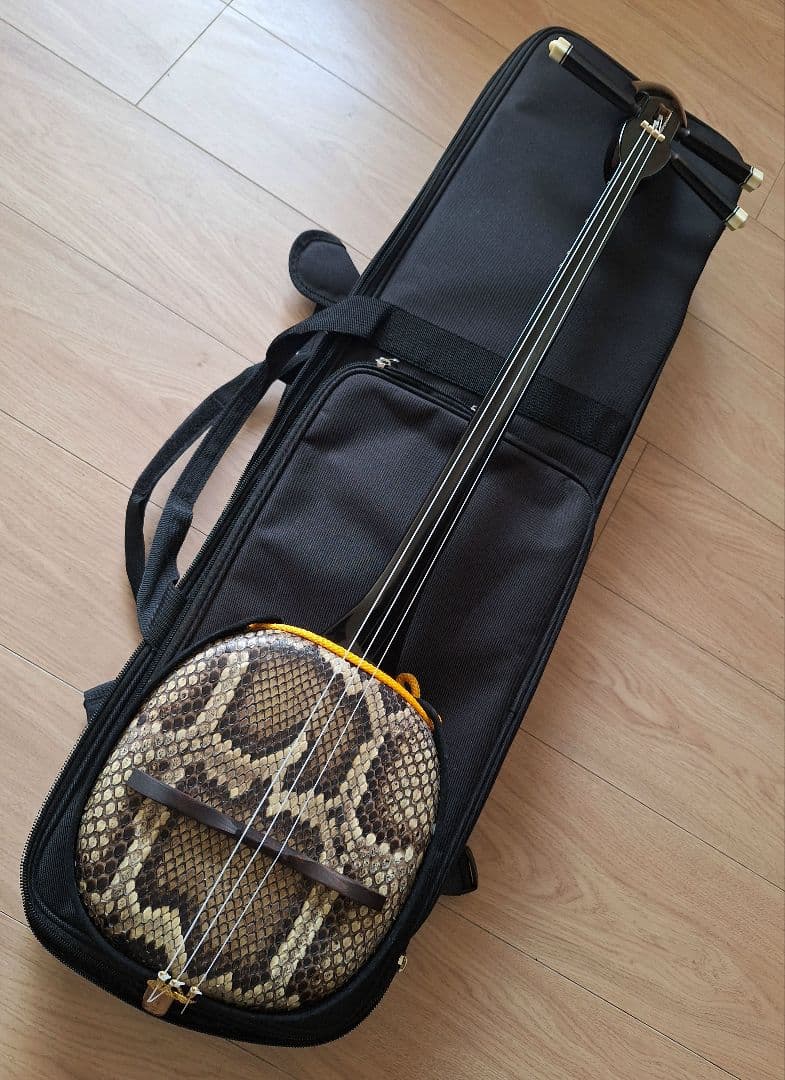 三線　爪 駒 ソフトケース クリップチューナー付き