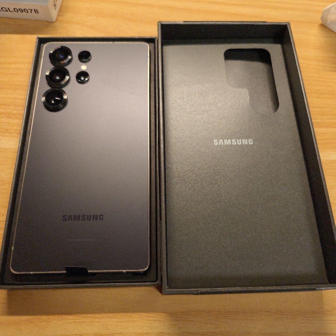 【極美品】Galaxy S25 Ultra 512GB チタニウムブラック