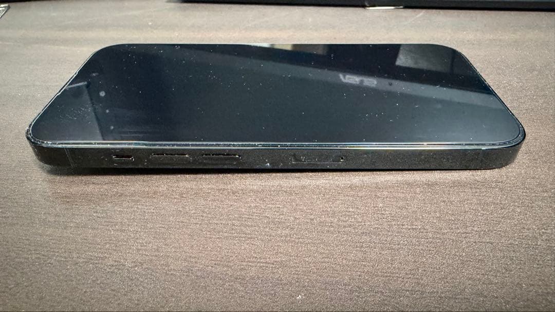 iPhone 14 Pro 256GB 背面割れ　動作良好