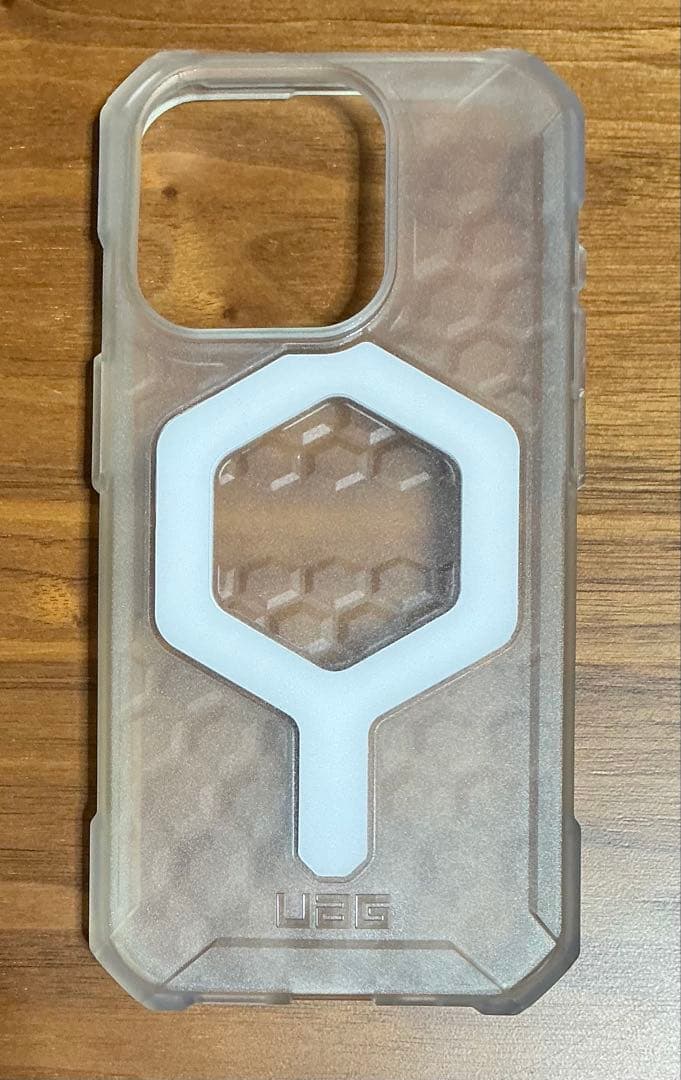 美品 Apple iPhone 15 Pro 128GB スペースブラック 本体