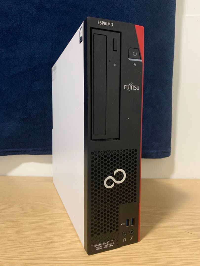 【美品】富士通 デスクトップ i7 8700 16/1TB Office2021