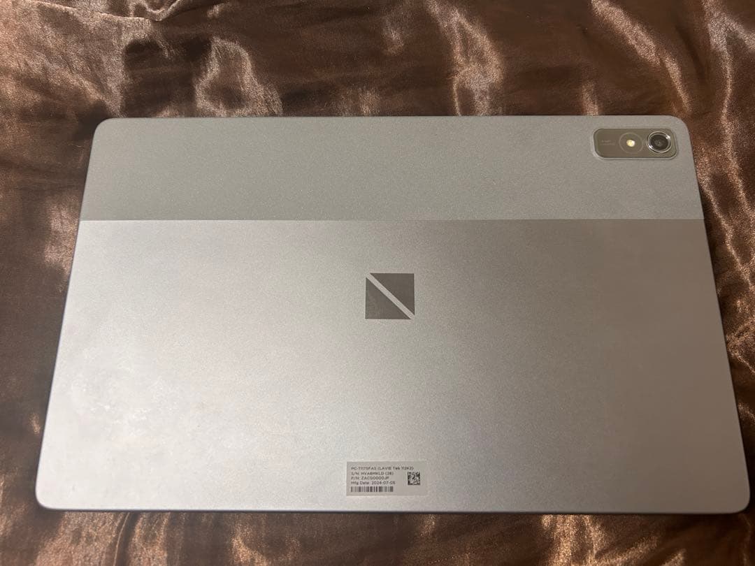 Android タブレット　LAVIE Tab 112K2