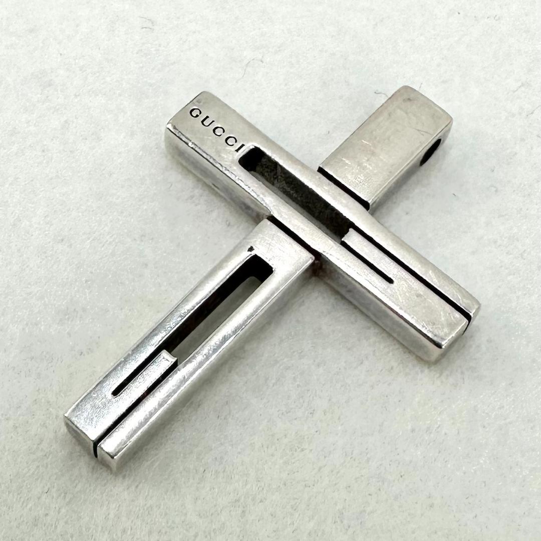 GUCCI グッチ Gクロスモチーフ Gロゴ ネックレストップ チャーム