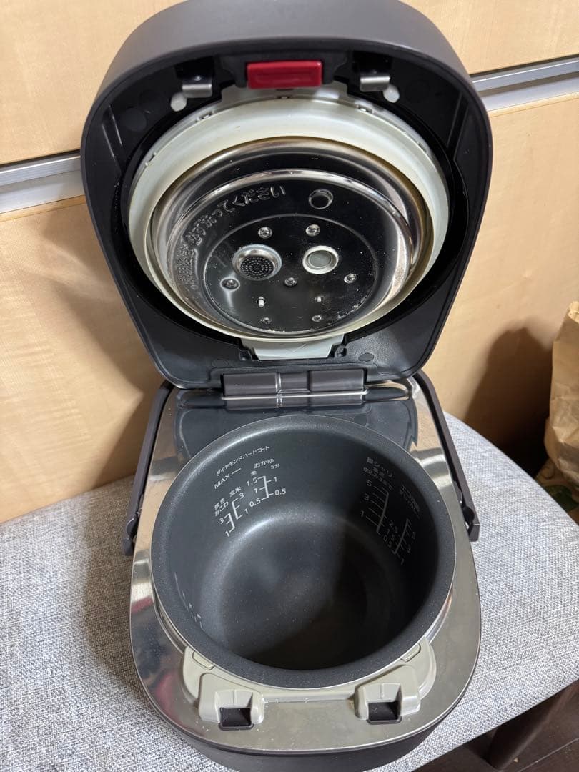 Panasonic 可変圧力IHジャー炊飯器 5合 SR-MPA102