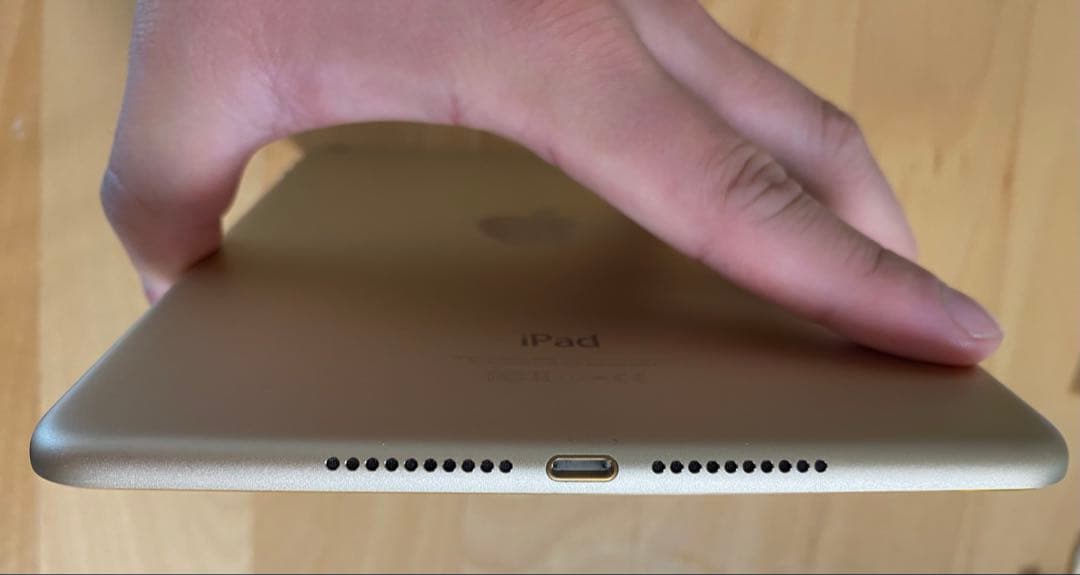 【美品】iPadmini4 第4世代 32GB バッテリー容量100% ゴールド