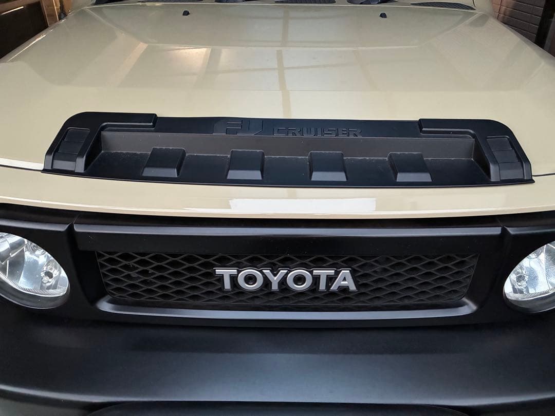 【美品】FJクルーザーGSJ15W型 2006−2020年ボンネットダクト