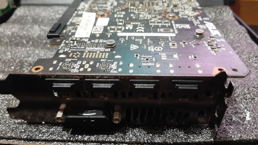 グラフィックボード・グラボ・ビデオカード ASUS GTX1060 6GB PH-1060-6GB