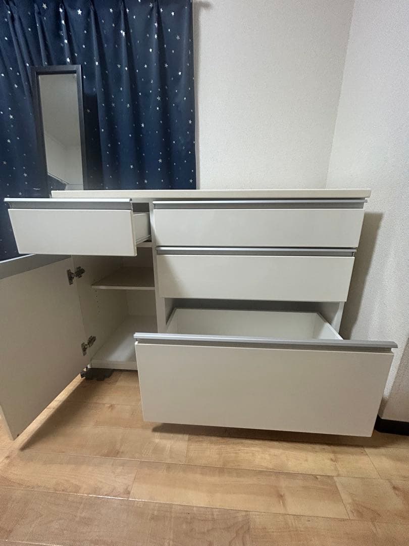大分 引き取り限定 ホワイト収納キャビネット
