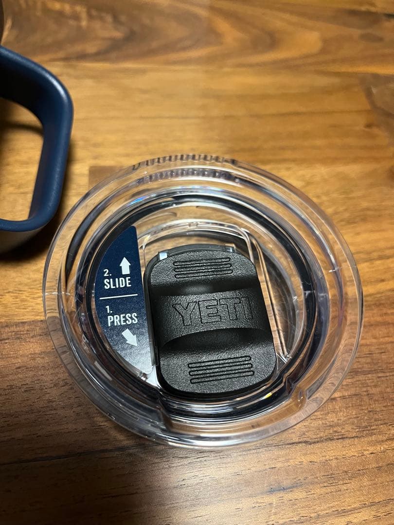 弁当箱・水筒 YETI Rambler 20 oz Travel Mug Navy