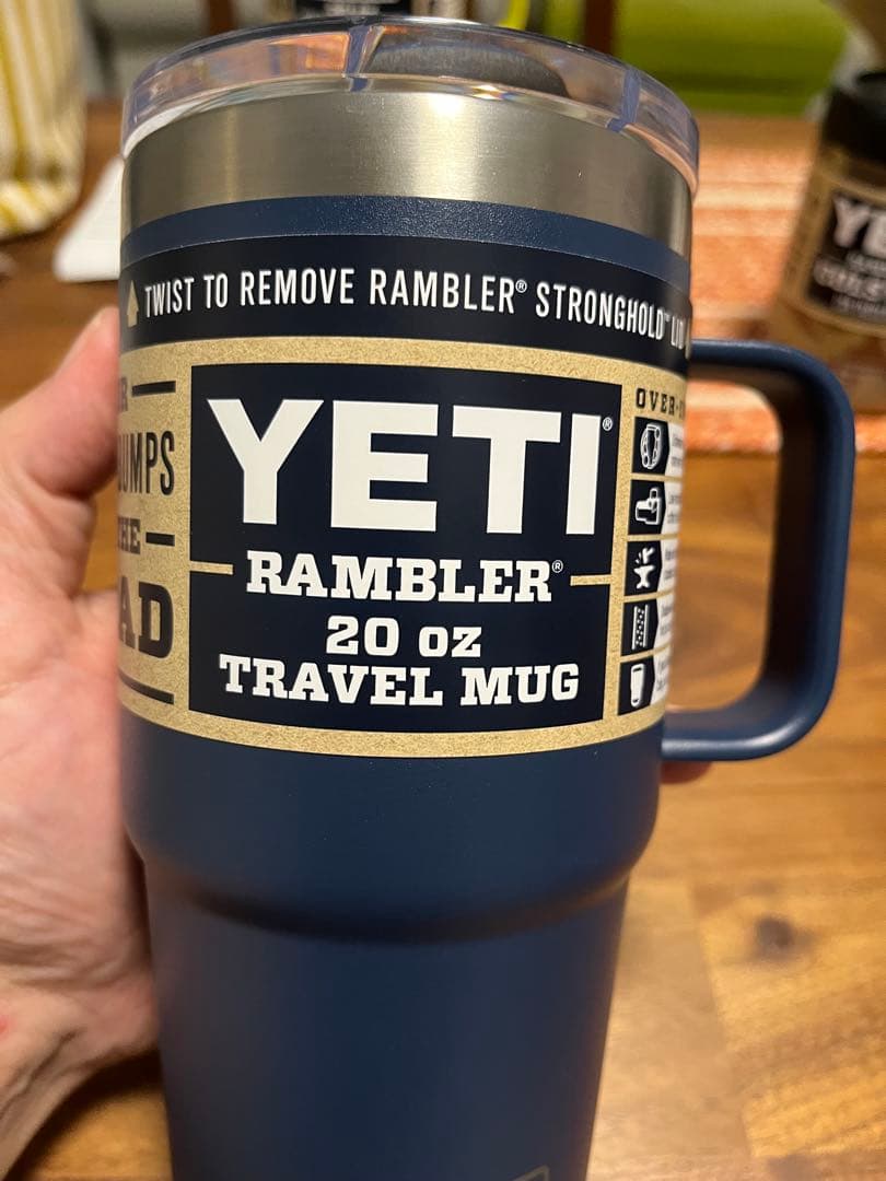弁当箱・水筒 YETI Rambler 20 oz Travel Mug Navy