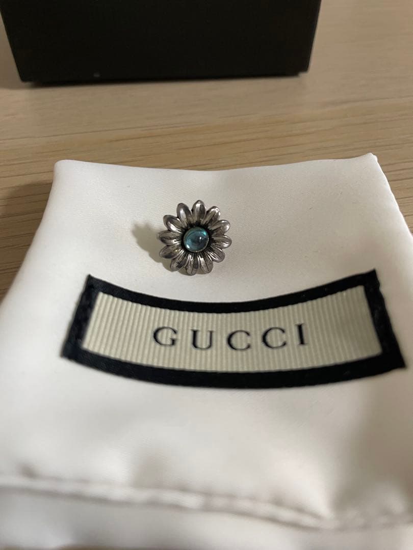 GUCCI フラワー 花 ピアス ブルー
