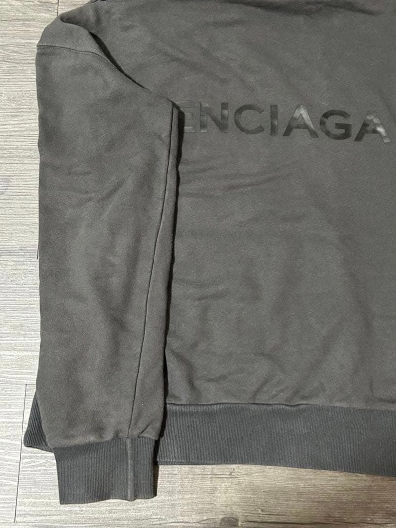 BALENCIAGA ダークグレー フーディ