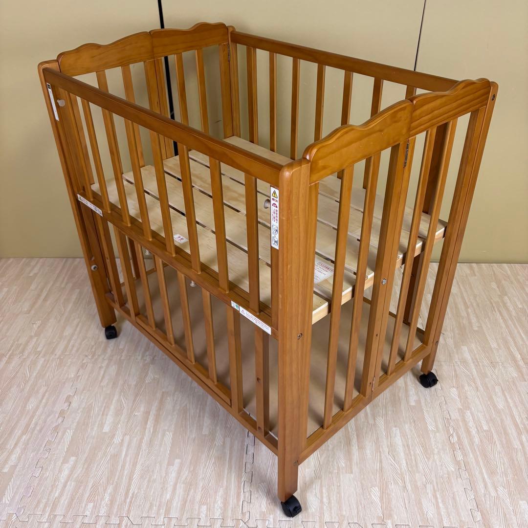 ☆除菌清掃済☆大和屋　パタン　折りたたみミニベビーベッド　すのこ　ライトブラウン