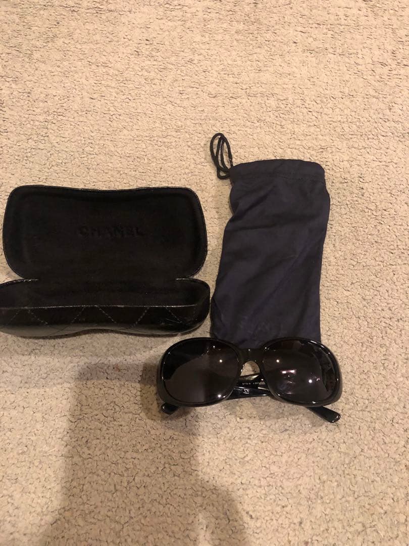 気まぐれセール　CHANEL ブラック サングラス フラワーモチーフ