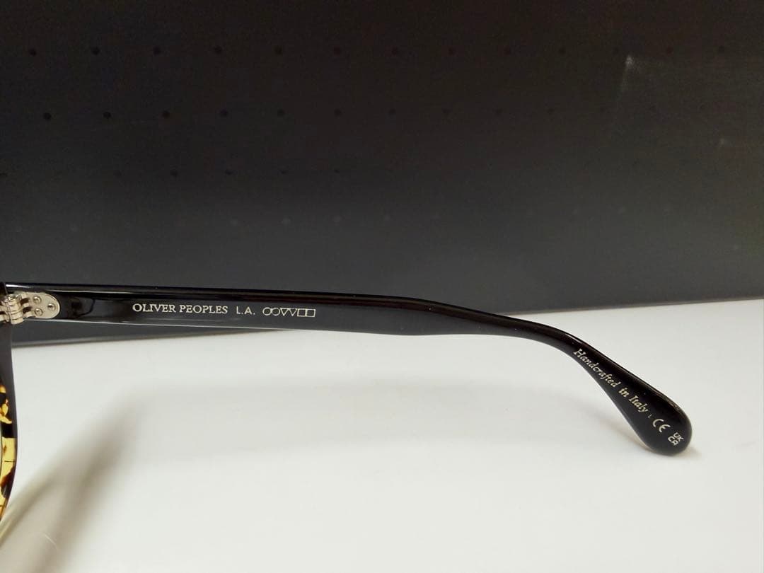 オリバーピープルズ Hildie OV5457U 1178 サングラス　メガネ
