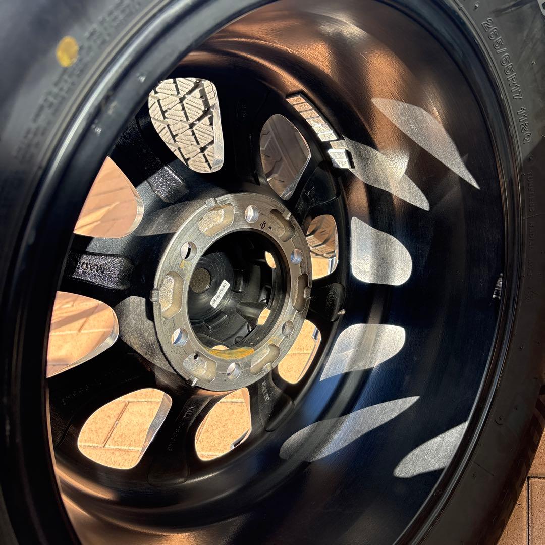 しろ　 プラド150 17インチ スタッドレスタイヤセット