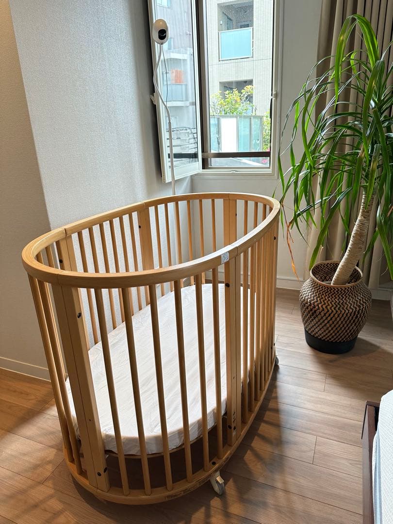 【よ】ベビーベッド