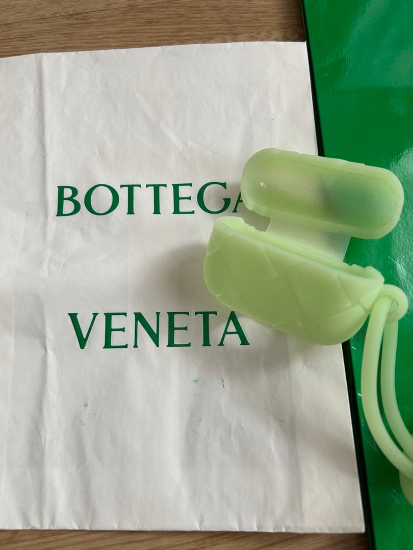 ボッテカ　BOTTGA AirPodsケース