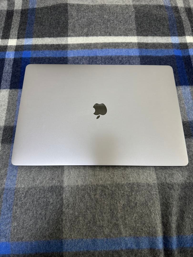MacBook Pro 16インチ（2019年モデル）i9 intel